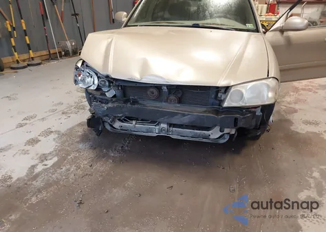 2002 Kia Optima Magentis from USA, damaged, VIN KNAGD128225158631